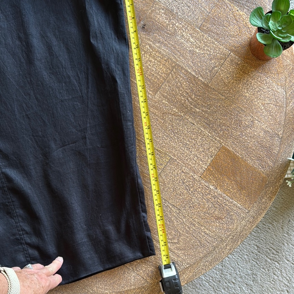 Eileen Fisher Black Wide Leg Pants with Relaxed Fit - Picture 6 of 7